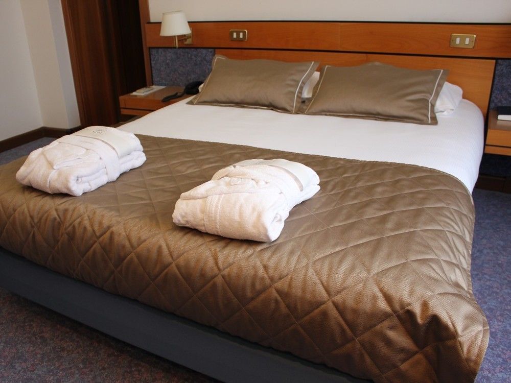 Albergo Delle Alpi Belluno Buitenkant foto