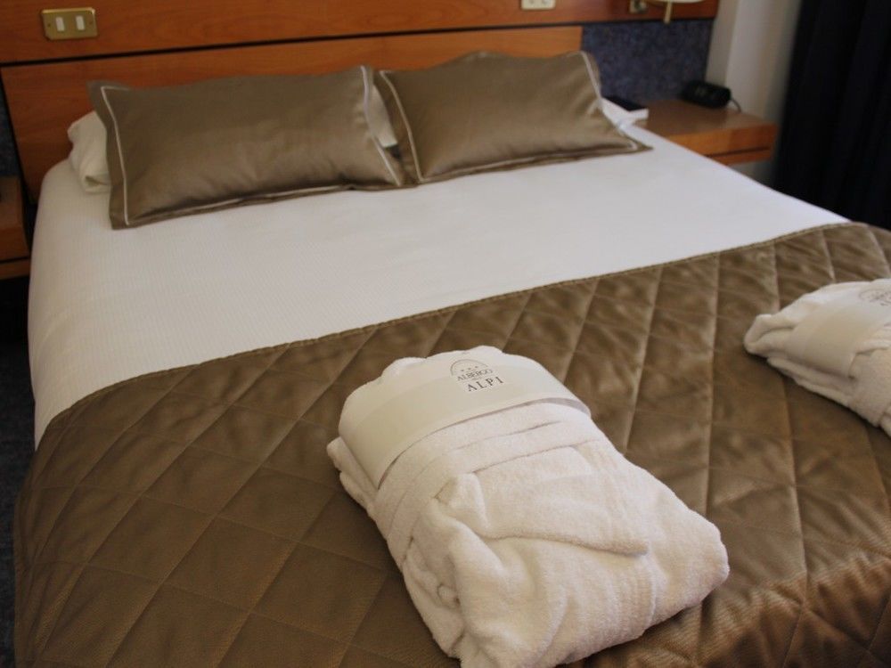Albergo Delle Alpi Belluno Buitenkant foto