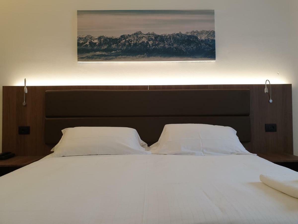 Albergo Delle Alpi Belluno Buitenkant foto