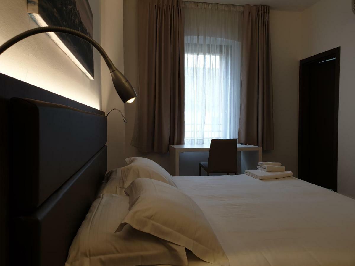 Albergo Delle Alpi Belluno Buitenkant foto