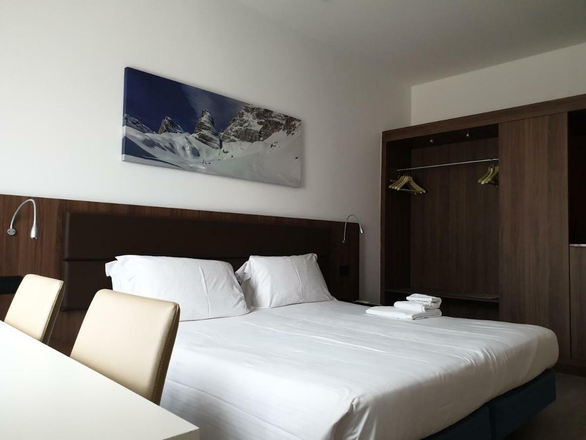 Albergo Delle Alpi Belluno Buitenkant foto